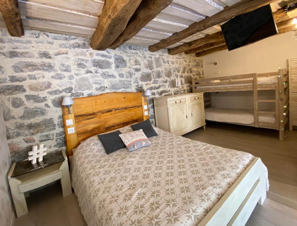 Отель Celezen Espagnac-Sainte-Eulalie Экстерьер фото